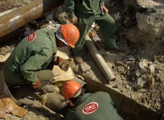 ЛГЭК оперативно ликвидирует порывы на водоводах ЛГЭК оперативно ликвидирует порывы на водоводах