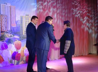 Сотрудников ЛГЭК наградили за вклад в работу сферы ЖКХ Липецка Сотрудников ЛГЭК наградили за вклад в работу сферы ЖКХ Липецка